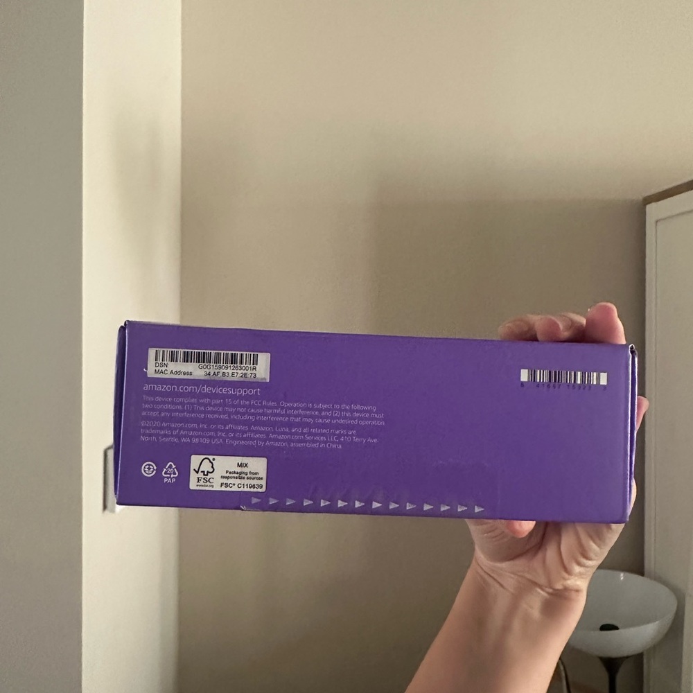 Amazon Luna Controller Box in Purple - Picture 3 of 4